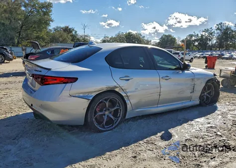2019 Alfa Romeo Giulia Ti z USA, uszkodzony, nr VIN ZARFAMBN1K7609640